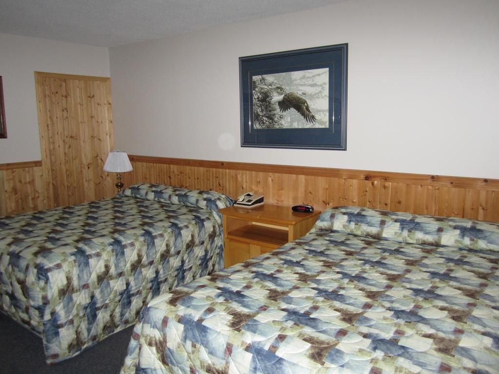 Lakeside Motel วิลเลียมส์เลค ภายนอก รูปภาพ