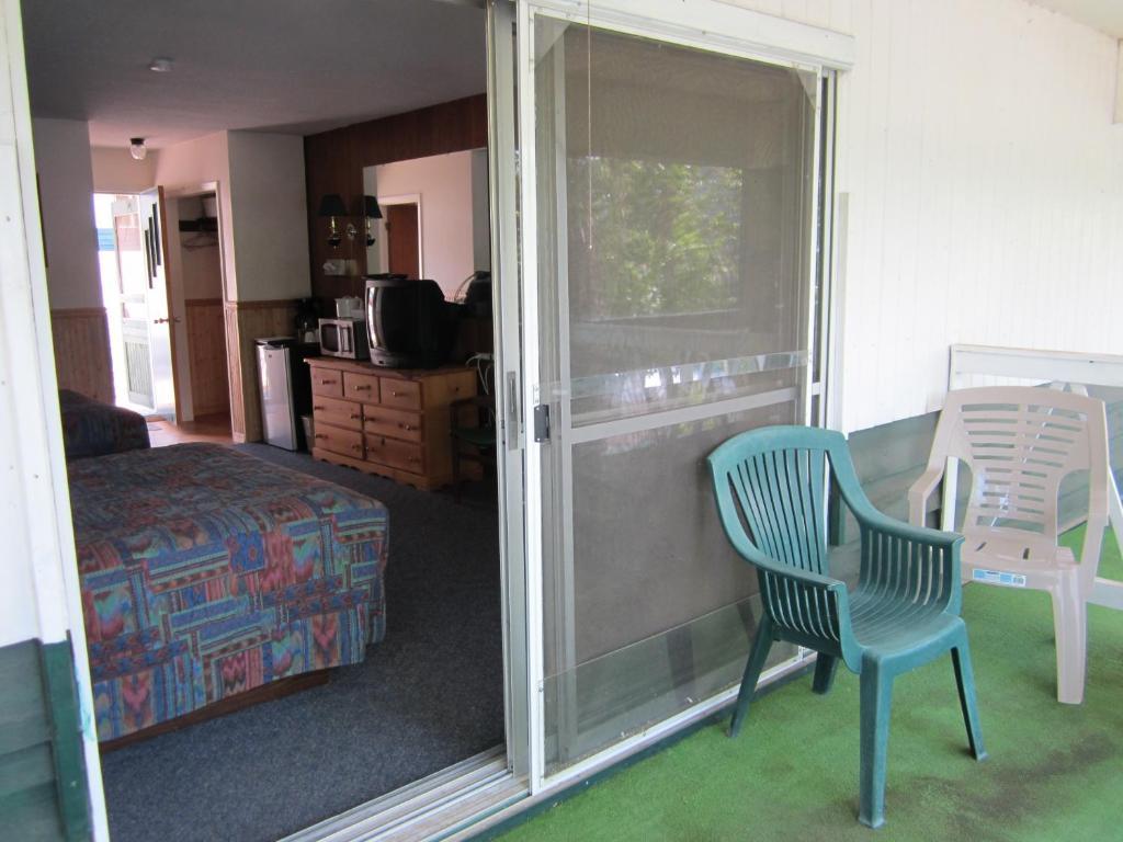 Lakeside Motel วิลเลียมส์เลค ภายนอก รูปภาพ