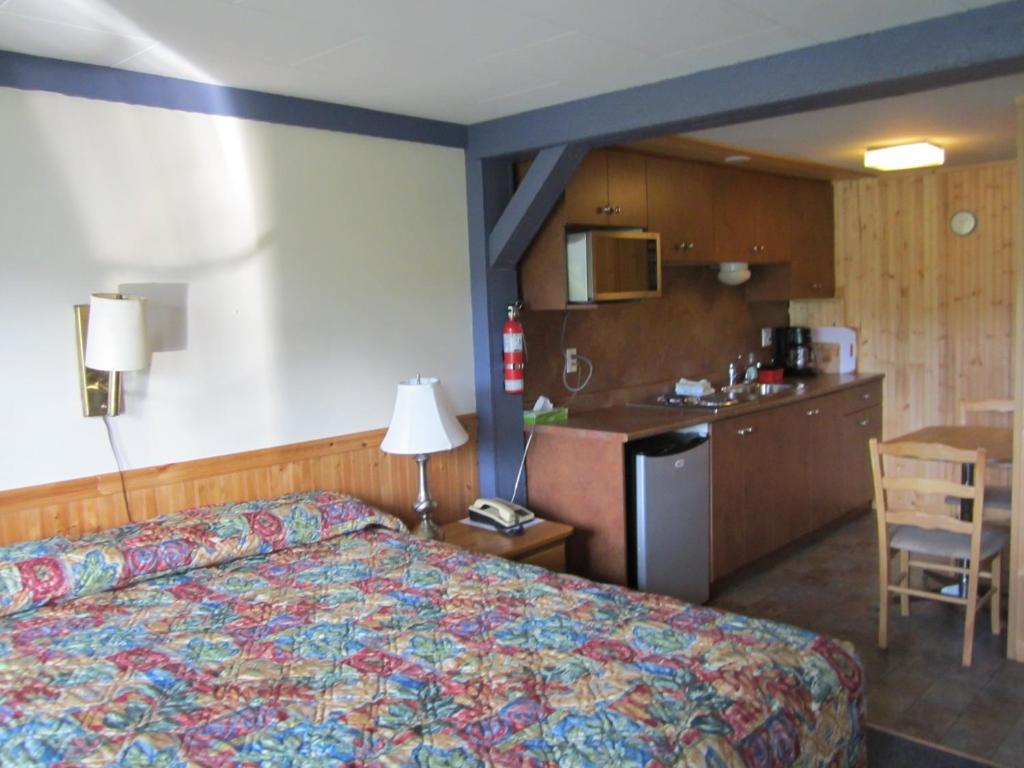Lakeside Motel วิลเลียมส์เลค ภายนอก รูปภาพ
